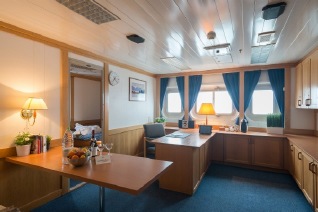 Akademik Sergey Vavilov cabin One Ocean Suite