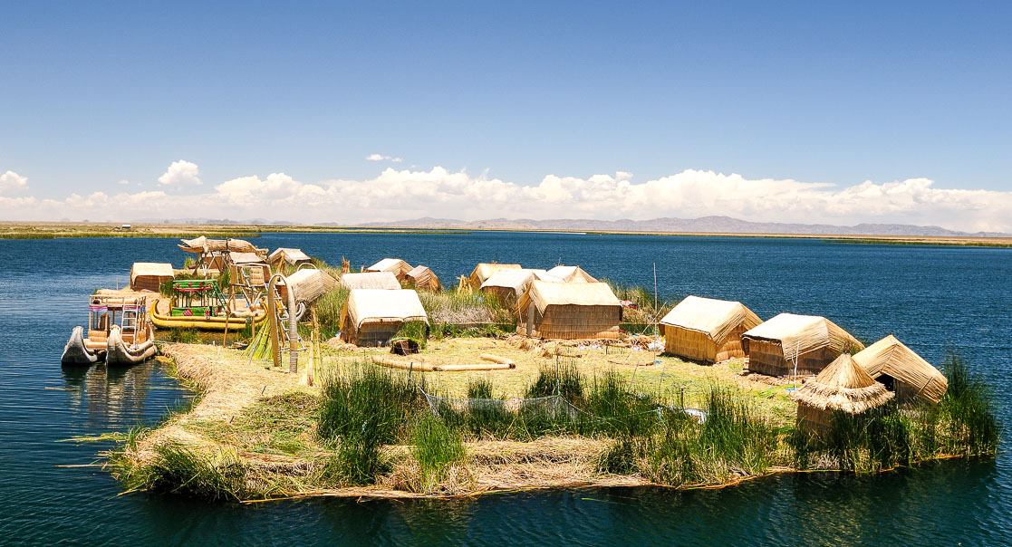 Reed island, Lake Titicaca