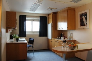 Akademik Sergey Vavilov cabin Shackleton Suites