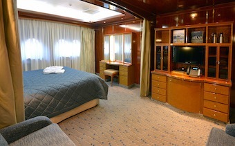 Hebridean Sky cabin Porthole Suite