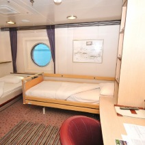 Fram cabin Polar Outside
