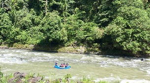 Fabulous white-water rafting