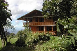 Tapichalaca Lodge (Casa Simpson)