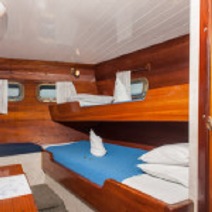 Beagle cabin Standard Cabin