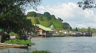 Jungle settlements along the San Juan river